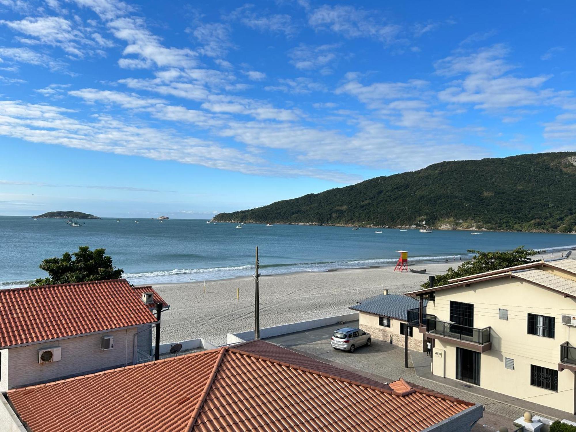 Apartahotel Golfinhos 4*